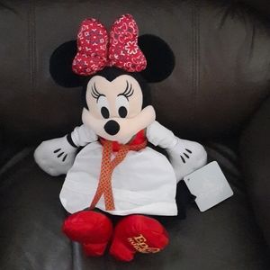 Brand New DisneyMinnie Mouse Doll from Disney Park